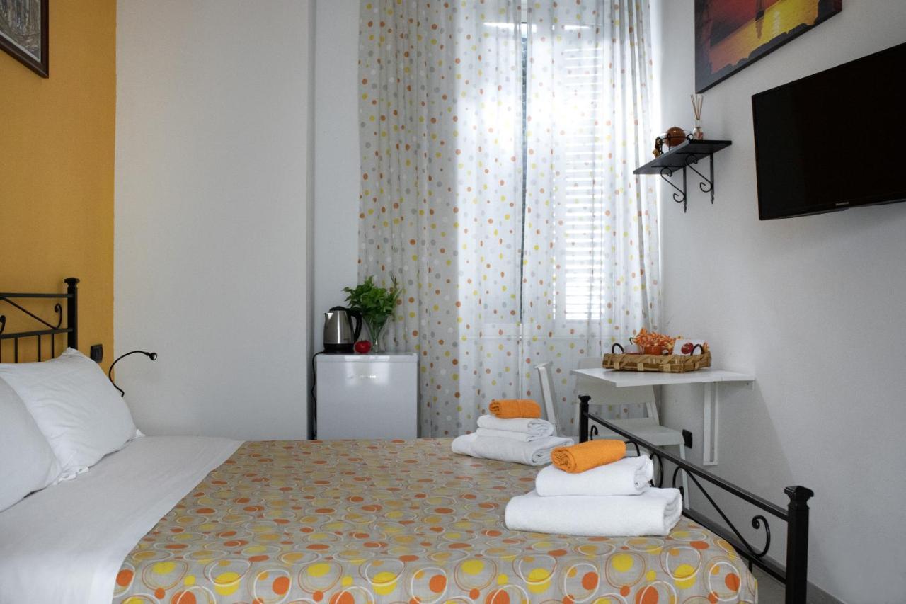 Pomodoro Ac Bed & Breakfast Napoli Eksteriør bilde